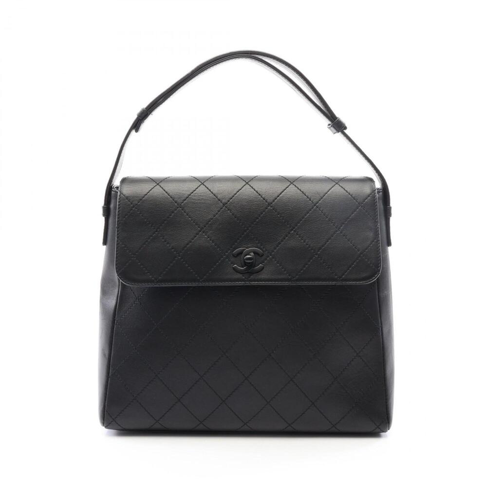 Chanel Matelassé Shoulder Bag/Handbag, Leather, Women's, Black